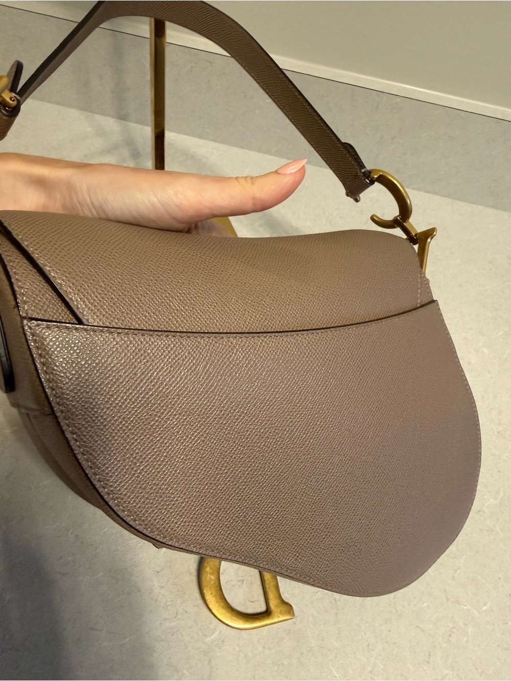 Auth Dior Saddle Shoulder Bag in Taupe, Made in Italy - Picture 9 of 16